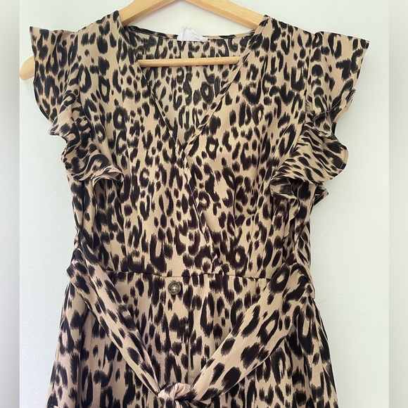 Leopard Print Ruffled Maxi Dress - Picture 6 of 6